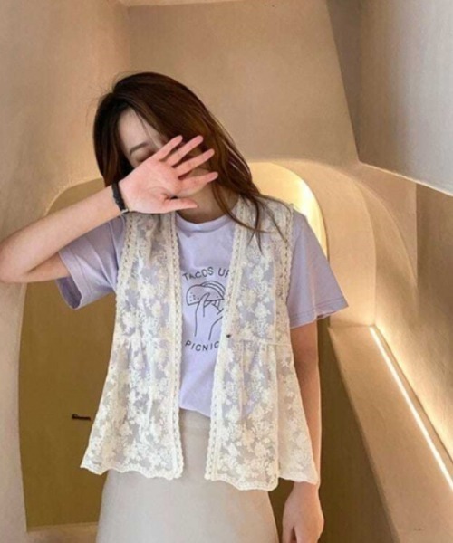 NANEA(ナネア)の「シアージレ(ベスト・レディース・ホワイト/アイボリー/ブラック・フリー)」の18枚目の写真