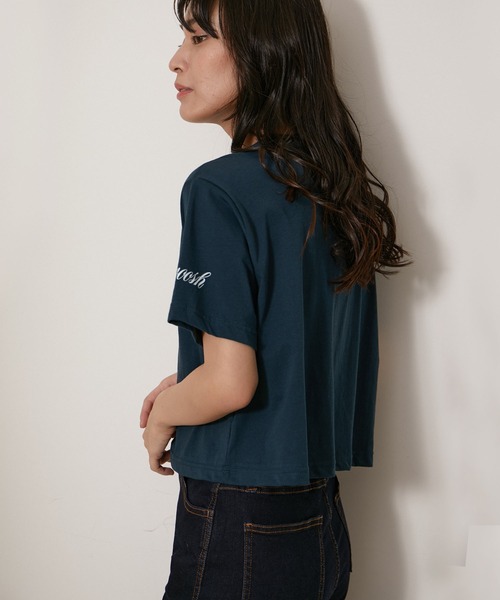 NIKE（ナイキ）の「【NIKE】ナイキ NSW OC VARZITY Tシャツ ウィメンズ（Tシャツ/カットソー・レディース・ブラック/ネイビー・S/M/L）」の13枚目の写真