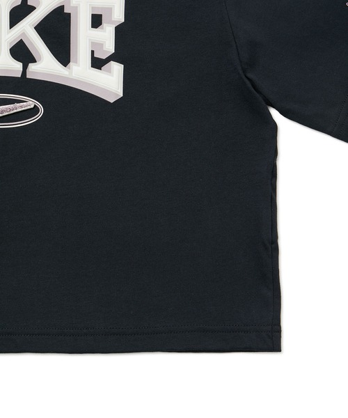 NIKE（ナイキ）の「【NIKE】ナイキ NSW OC VARZITY Tシャツ ウィメンズ（Tシャツ/カットソー・レディース・ブラック/ネイビー・S/M/L）」の18枚目の写真