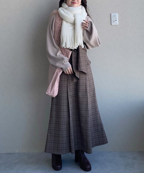 mysty woman(ミスティウーマン)の「【WEB限定/普段使いやマザーズバッグにも!】大容量!!推し活チュールマルチトートBAG 146673(トートバッグ・レディース・ブルー/オフホワイト/ブラック/ピンク/グリーン/レッド/イエロー・FREE)」の13枚目の写真