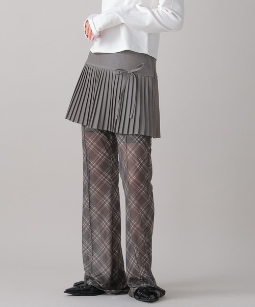 FOREVER 21(フォーエバー トゥエンティーワン)の「【2024FW】アソートフレアレギンス(その他パンツ・レディース・ブラック/カーキ・SMALL/MEDIUM)」の1枚目の写真