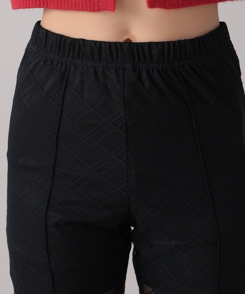 FOREVER 21(フォーエバー トゥエンティーワン)の「【2024FW】アソートフレアレギンス(その他パンツ・レディース・ブラック/カーキ・SMALL/MEDIUM)」の17枚目の写真