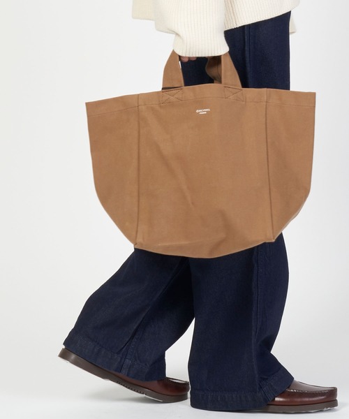 ORCIVAL(オーシバル)の「TOTE BAG SMALL トート バック スモール(トートバッグ・レディース・レッド/チャコール/ブラック/ライトブラウン/グレイッシュブルー/ブルー系/オレンジ/グレー系・ONE SIZE)」の5枚目の写真