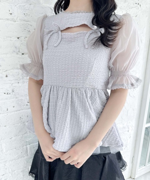 couture BY ROJITA（クチュールバイロジータ）の「オープンリボンペプラムトップス（Tシャツ/カットソー・レディース・ホワイト/ブラック/グレー・FREE）」の10枚目の写真