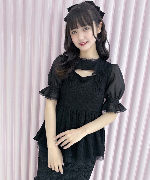 couture BY ROJITA（クチュールバイロジータ）の「オープンリボンペプラムトップス（Tシャツ/カットソー・レディース・ホワイト/ブラック/グレー・FREE）」の21枚目の写真