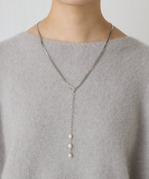 BEARDSLEY（ビアズリー）の「シルバー＆パール2wayネックレス（ネックレス・レディース・シルバー・FREE）」の6枚目の写真