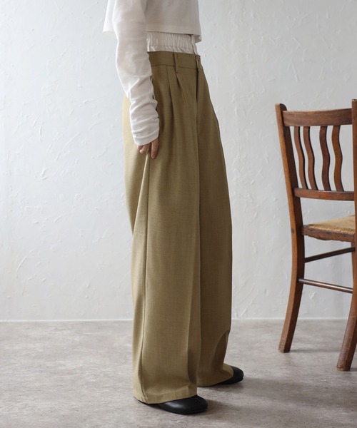 ENC(エンク)の「two tuck double waist pants / ツータックダブルウエストパンツ(その他パンツ・レディース・ブラック/ベージュ系その他・S/M)」の10枚目の写真