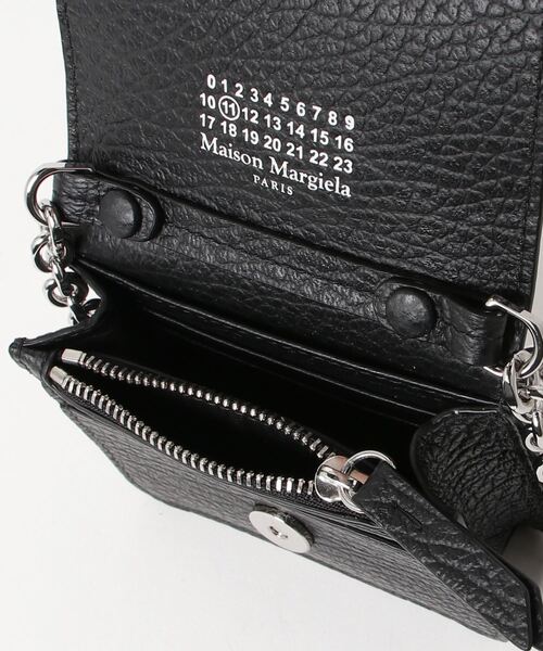 Maison Margiela（メゾンマルジェラ）の「Maison Margiela / メゾン マルジェラ：WALLET ON CHAIN SMALL：SA3UI0009-P4455[ANN]（ショルダーバッグ・レディース・ブラック・FREE）」の4枚目の写真