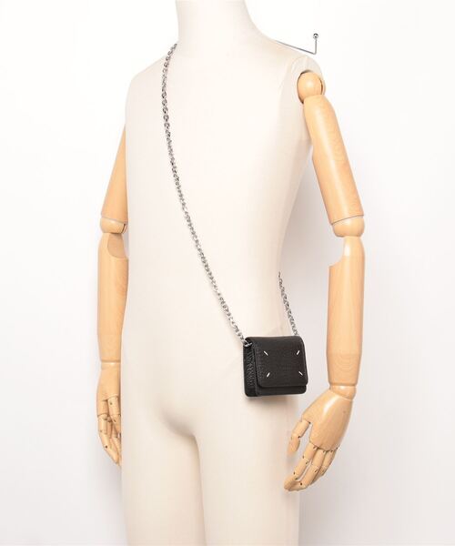 Maison Margiela（メゾンマルジェラ）の「Maison Margiela / メゾン マルジェラ：WALLET ON CHAIN SMALL：SA3UI0009-P4455[ANN]（ショルダーバッグ・レディース・ブラック・FREE）」の5枚目の写真