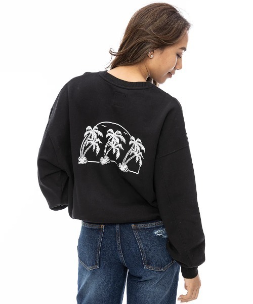 BILLABONG(ビラボン)の「BILLABONG レディース FRESH TAKE KENDAL SW トレーナー 【2024年秋冬モデル】/ビラボンビッグルーズシルエットクルーネックトレーナー(スウェット・レディース・ブラック/グリーン系その他/アイボリー・MEDIUM/LARGE)」の9枚目の写真