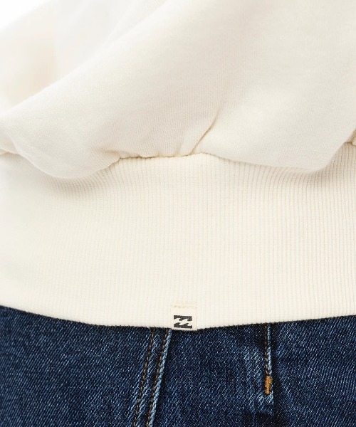 BILLABONG(ビラボン)の「BILLABONG レディース FRESH TAKE KENDAL SW トレーナー 【2024年秋冬モデル】/ビラボンビッグルーズシルエットクルーネックトレーナー(スウェット・レディース・ブラック/グリーン系その他/アイボリー・MEDIUM/LARGE)」の14枚目の写真