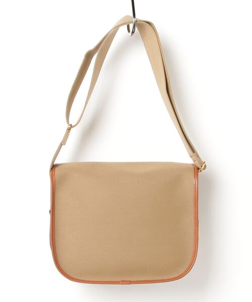 BRADY(ブレディー)の「Brady(ブレディ) STOUR(ショルダーバッグ・レディース・カーキ・F)」の2枚目の写真