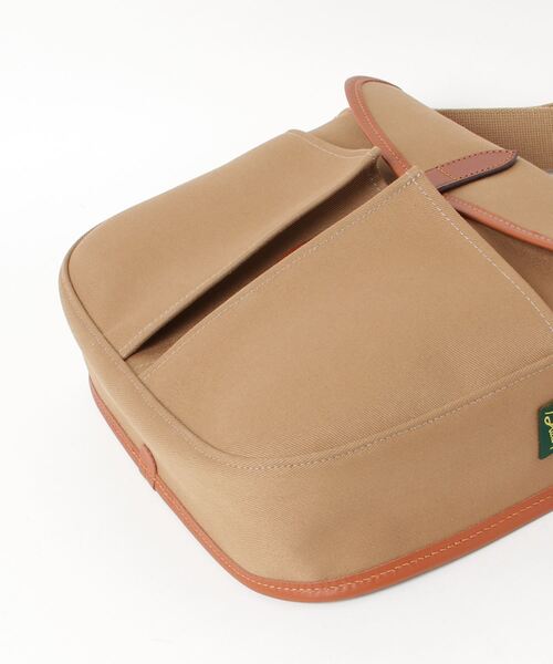 BRADY(ブレディー)の「Brady(ブレディ) STOUR(ショルダーバッグ・レディース・カーキ・F)」の3枚目の写真