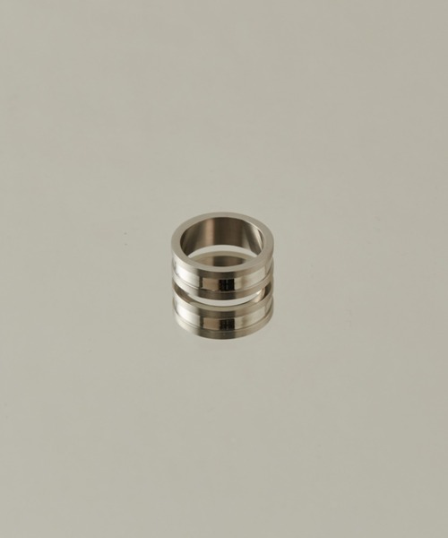 ciite' surgical stainless（シーテサージカルステンレス）の「【 金属アレルギー対応 】 シンプルワイドリング サージカルステンレス （リング・レディース・シルバー・11号/9号/13号）」の2枚目の写真