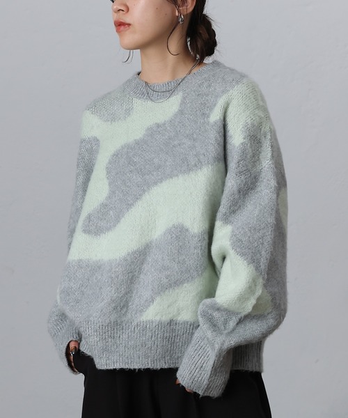 COLONY 2139（コロニートゥーワンスリーナイン）の「ニュアンスジャガードニットプルオーバー（ニット/セーター・レディース・ライトグレー/グレー/チャコールグレー・FREE）」の3枚目の写真