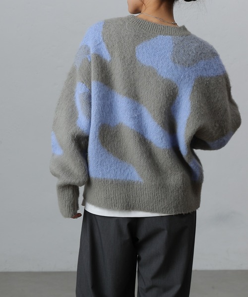 COLONY 2139（コロニートゥーワンスリーナイン）の「ニュアンスジャガードニットプルオーバー（ニット/セーター・レディース・ライトグレー/グレー/チャコールグレー・FREE）」の14枚目の写真