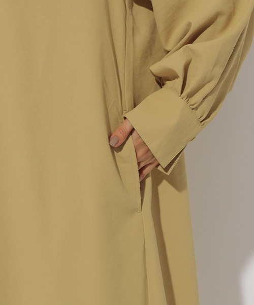 Elura（エルーラ）の「アイロンいらずカフタンワンピース＜低身長サイズあり＞/150386（ワンピース・レディース・イエロー/ネイビー・FREE(S)/FREE）」の12枚目の写真