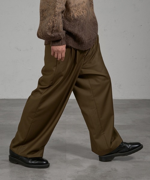 kutir（クティール）の「2タックワイドスラックスパンツ（スラックス・メンズ・ダークオリーブ/ブラック・マルチサイズ）」の6枚目の写真