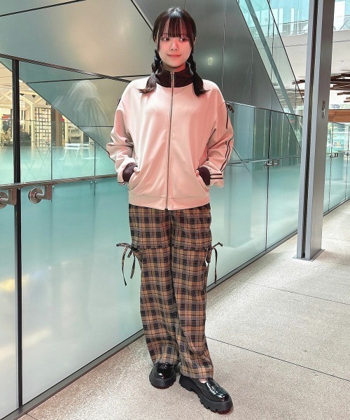 F i.n.t（フィント）の「【セットアップ対応】サイドリボンチェックパンツ/fint（その他パンツ・レディース・ネイビー×ホワイト/ベージュ×ブラック・FREE）」の6枚目の写真