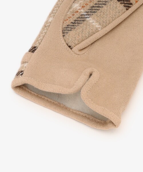 Afternoon Tea(アフタヌーンティー)の「ビット付きチェックグローブ(手袋・レディース・ブラウン/グレー/ベージュ・ONE SIZE)」の5枚目の写真