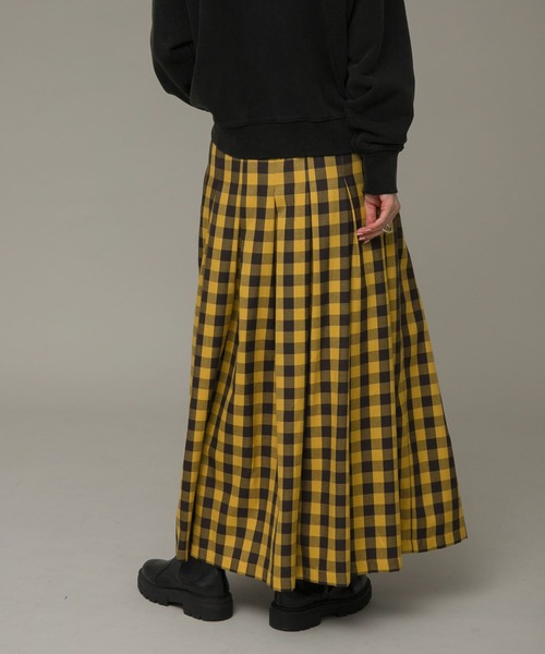 URBAN RESEARCH Sonny Label（アーバンリサーチサニーレーベル）の「ブロックチェックタックスカート（スカート・レディース・ブラック系その他/ブルー系その他/イエロー系その他・38/36）」の22枚目の写真