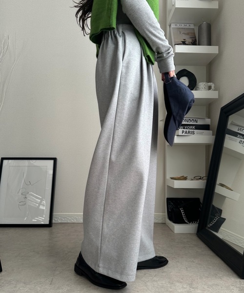 ULEULA(ウルア)の「ウールワイドパンツ(その他パンツ・レディース・グレー/ブラック/アイボリー・FREE)」の22枚目の写真