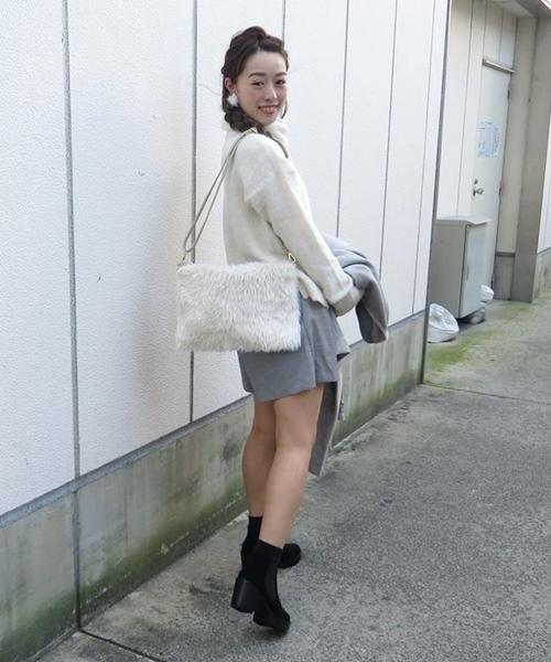 Chico（チコ）の「【who's who Chico】ふわふわタートルニットプルオーバー（ニット/セーター・レディース・ピンクベージュ/ホワイト/ブルー/グレー・FREE）」の21枚目の写真