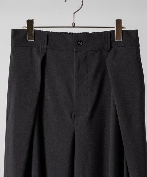 soerte 3タックワイドバルーントラウザー　ブラック系 soerte スラックス 3tuck wide balloon trousers / 3タック