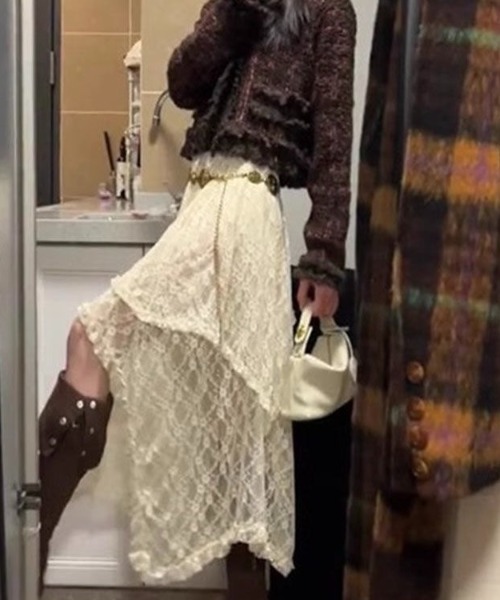 LADY LIKE（レディライク）の「ランダムヘムレースレイヤードスカート（スカート・レディース・ライトベージュ/ブラック/ホワイト・M）」の15枚目の写真