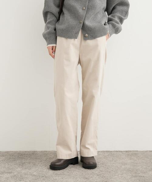 URBAN RESEARCH DOORS(アーバンリサーチドアーズ)の「『UR TECH』コーデュロイイージーパンツ(その他パンツ・レディース・アイボリー/ベージュ系その他・MEDIUM/SMALL)」の4枚目の写真