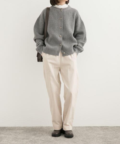 URBAN RESEARCH DOORS(アーバンリサーチドアーズ)の「『UR TECH』コーデュロイイージーパンツ(その他パンツ・レディース・アイボリー/ベージュ系その他・MEDIUM/SMALL)」の12枚目の写真