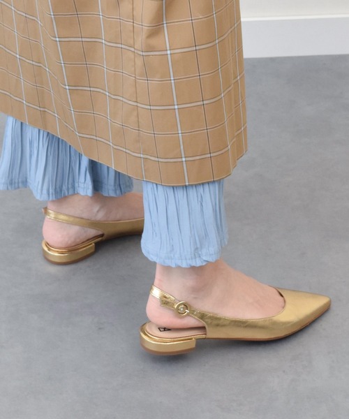 FABIO RUSCONI(ファビオルスコーニ)の「【FABIO RUSCONI】ポインテッドトウベーシックバックバンド(F51318)(パンプス・レディース・ゴールド/ブラック/シルバー・38/37/36/39/35)」の9枚目の写真