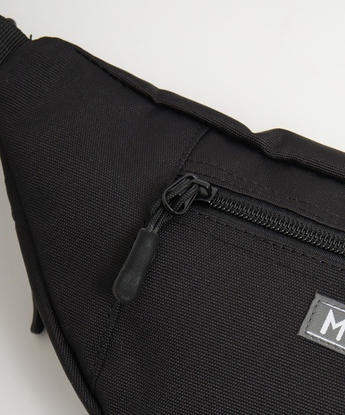 MEI(メイ)の「BOTTOMLINE S ボディバッグ(ボディバッグ/ウエストポーチ・メンズ・ネイビー/ホワイト/グレー/ブラック・FREE)」の16枚目の写真