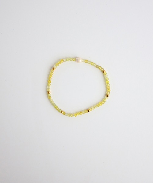 TUWAKRIM（トゥワクリム）の「【TUWAKRIM】誕生月カラーブレスレット（ブレスレット・レディース・ホワイト/グリーン/ライトグリーン/ピンク/レッド/パープル/イエロー/オレンジ/アイボリー/ブラック/ライトブルー/ブルー・MEDIUM）」の9枚目の写真