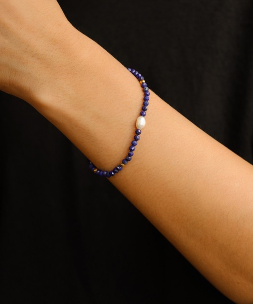 TUWAKRIM（トゥワクリム）の「【TUWAKRIM】誕生月カラーブレスレット（ブレスレット・レディース・ホワイト/グリーン/ライトグリーン/ピンク/レッド/パープル/イエロー/オレンジ/アイボリー/ブラック/ライトブルー/ブルー・MEDIUM）」の21枚目の写真