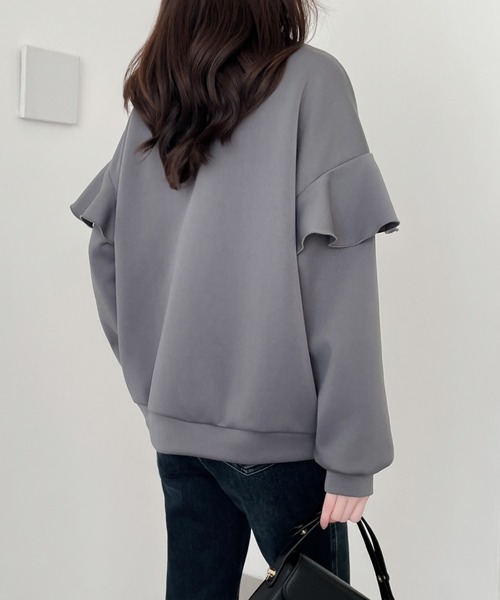 ABITOKYO(アビトーキョー)の「ショルフリル段ボールスウェットプルオーバー(スウェット・レディース・アイボリー/ブラック/チャコールグレー・M/L/XL)」の6枚目の写真