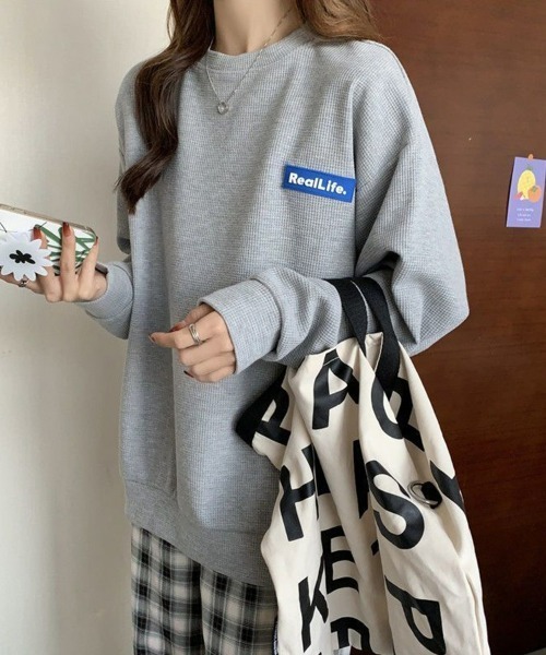 SEU(エスイーユー)の「ワッフル素材ワンポイントロンT 長袖フットボールプルオーバー(Tシャツ/カットソー・レディース・ブルー/グレー/ブラック/ホワイト・フリー)」の16枚目の写真