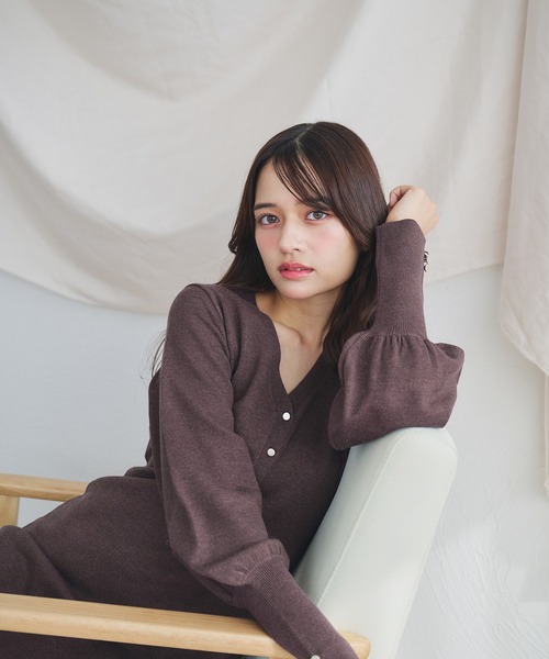 fupel(フぺル)の「volume sleeve knit onepiece /ボリュームスリーブニットワンピース(ワンピース・レディース・ブラウン系その他/ピンクベージュ・FREE)」の19枚目の写真