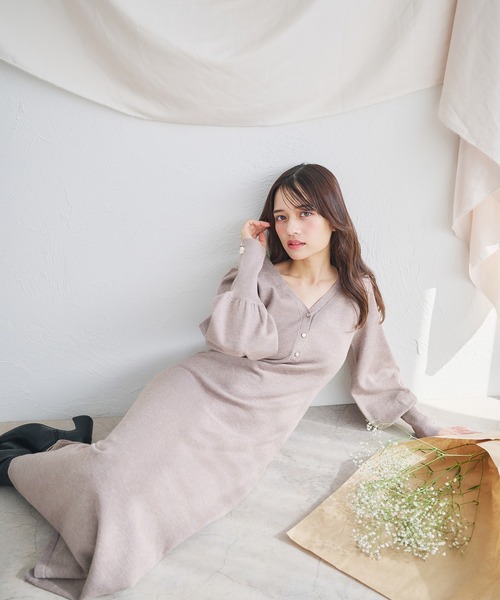 fupel(フぺル)の「volume sleeve knit onepiece /ボリュームスリーブニットワンピース(ワンピース・レディース・ブラウン系その他/ピンクベージュ・FREE)」の6枚目の写真