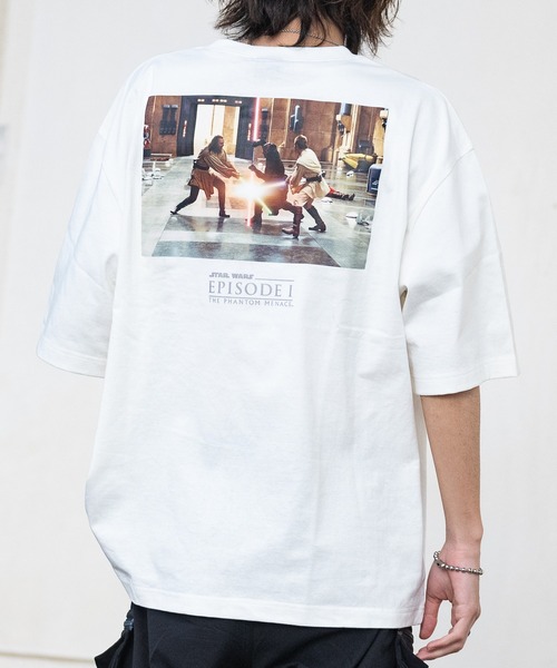 JOHN'S CLOSET(ジョンズクローゼット)の「【k】〔Star Wars〕バリエーション エピソード ビッグ クルーネックTシャツ(Tシャツ/カットソー・メンズ・ブラック系1/ブラック系2/ブラック系3/ブラック系4/ブラック系5/ホワイト系1/ホワイト系2/ホワイト系3/ホワイト系4/ホワイト系5・MEDIUM/LARGE)」の16枚目の写真