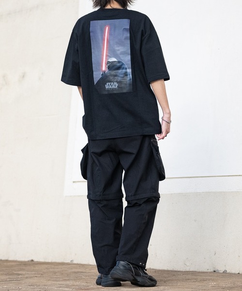 JOHN'S CLOSET(ジョンズクローゼット)の「【k】〔Star Wars〕バリエーション エピソード ビッグ クルーネックTシャツ(Tシャツ/カットソー・メンズ・ブラック系1/ブラック系2/ブラック系3/ブラック系4/ブラック系5/ホワイト系1/ホワイト系2/ホワイト系3/ホワイト系4/ホワイト系5・MEDIUM/LARGE)」の19枚目の写真