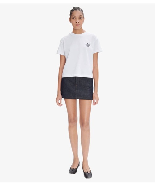 A.P.C.(アーペーセー)の「T-SHIRT BOXY RUE MADAME(Tシャツ/カットソー・レディース・ホワイト・S/M/L)」の5枚目の写真