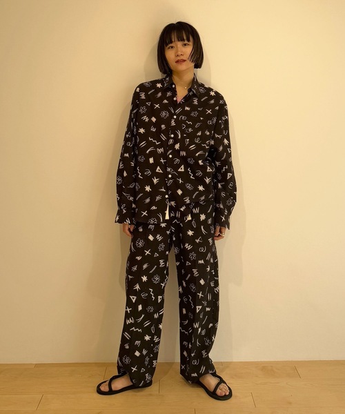 HOLIDAY（ホリデイ）の「SUNO&MORRISON KHADI DRAWSTRINGS SHIRT PANTS スノアンドモリソンカディドローストリングスシャツパンツ（その他パンツ・レディース・ブラック・ONE SIZE）」の11枚目の写真