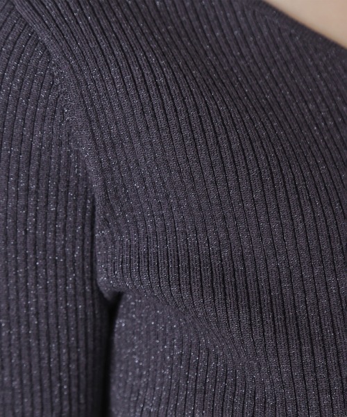 NATURAL BEAUTY BASIC(ナチュラルビューティーベーシック)の「◇ニュアンスネックラメリブニット(ニット/セーター・レディース・チャコールグレー/ベージュ/ブラウン/ブルー・FREE)」の12枚目の写真