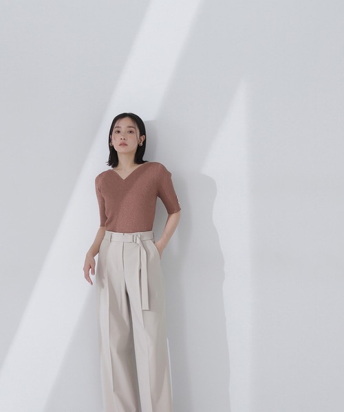 NATURAL BEAUTY BASIC(ナチュラルビューティーベーシック)の「◇ニュアンスネックラメリブニット(ニット/セーター・レディース・チャコールグレー/ベージュ/ブラウン/ブルー・FREE)」の18枚目の写真