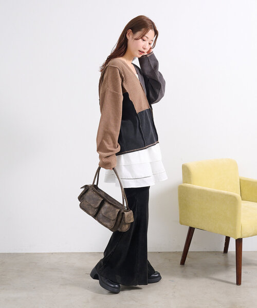 Kastane(カスタネ)の「ポケットボストンバッグ(ボストンバッグ・レディース・ベージュ/ブラウン・FREE)」の15枚目の写真