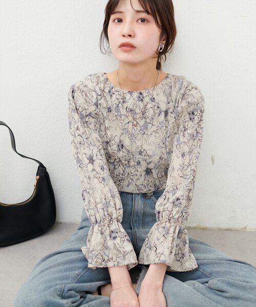 natural couture(ナチュラルクチュール)の「マジョリカプリーツブラウス(シャツ/ブラウス・レディース・グレイッシュベージュ/その他1/ドット/ネイビー/その他2/サックスブルー/ピンク・FREE)」の5枚目の写真