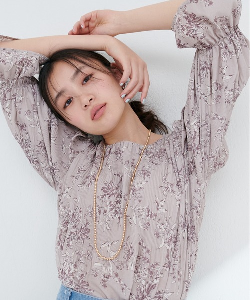 natural couture(ナチュラルクチュール)の「マジョリカプリーツブラウス(シャツ/ブラウス・レディース・グレイッシュベージュ/その他1/ドット/ネイビー/その他2/サックスブルー/ピンク・FREE)」の6枚目の写真
