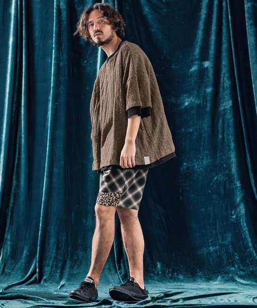 ANGENEHM（アンゲネーム）の「mt9526-Sheer fabric real layered oversized T-shirt Tシャツ（Tシャツ/カットソー・メンズ・ブラック×ホワイト/ブラウン系その他・S/M/L）」の11枚目の写真