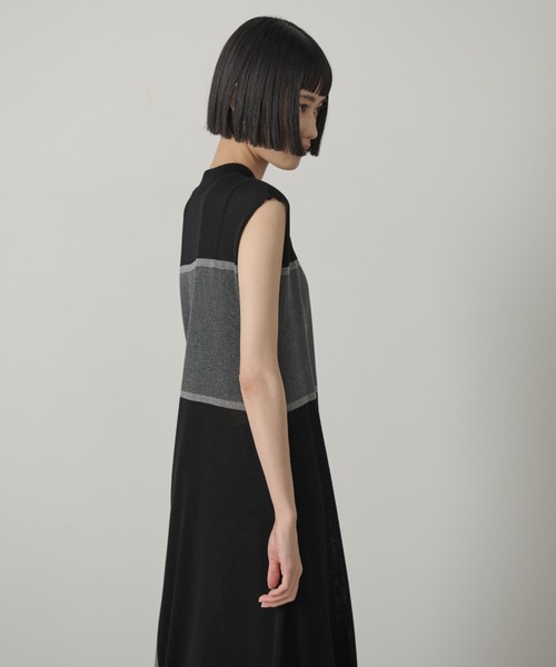 AIC.（エーアイシー）の「ディープスリットシアーニットワンピース（ワンピース・レディース・ブラウン/ブラック・FREE）」の14枚目の写真